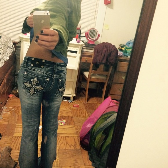 Jeans - Picture 3 of 4