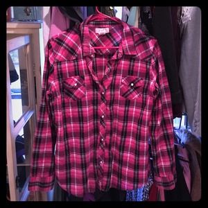 Flannel looking shirt
