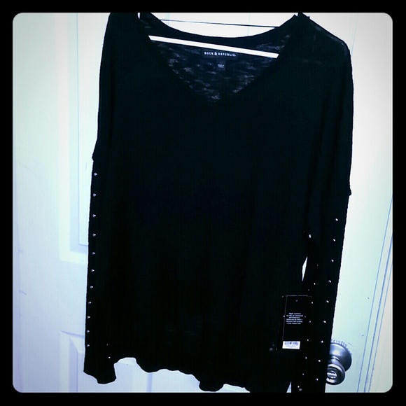 ROCK & REPUBLIC - STUDDED SWEATER XL - NWT
