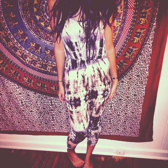 Brand New Tye Dye Jumpsuit- PRICE DROP - Picture 2 of 4