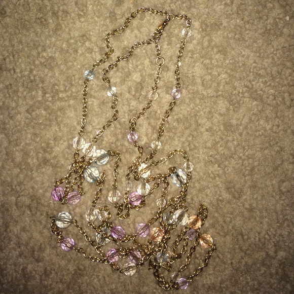 Gold beaded costume jewelry necklace - Picture 3 of 3