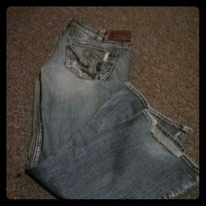 Silver jeans factory holes