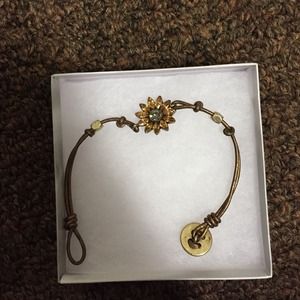 Fossil bracelet brand new never worn