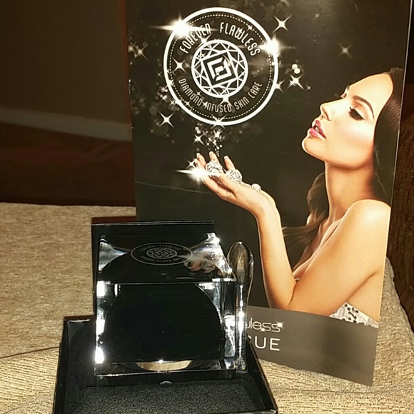 BRAND NEW .. NEVER USE .. Flawless - Black Diamond