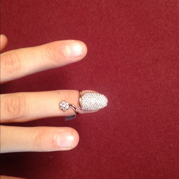 Swarovski nail ring