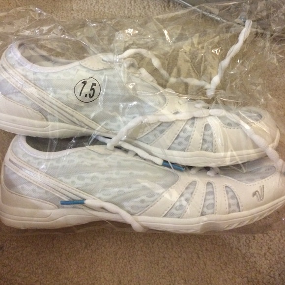 BRAND NEW! Varsity cheer shoes