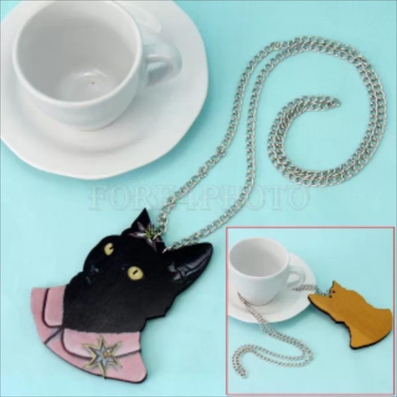 Cat Necklace - Picture 2 of 2