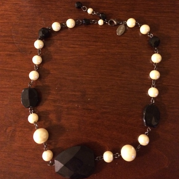 White House Black Market Necklace