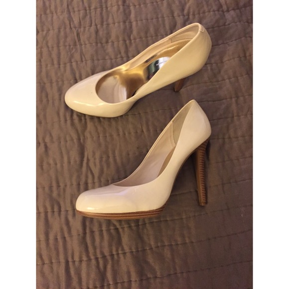 INC International Concepts Shoes - TB DONATED 10/14! INC Louie Pumps
