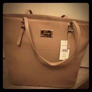 ❤️Nine West tote! NWT