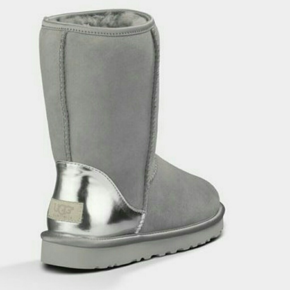 NIB UGG BOOTS ALL COLORS AND SIZES