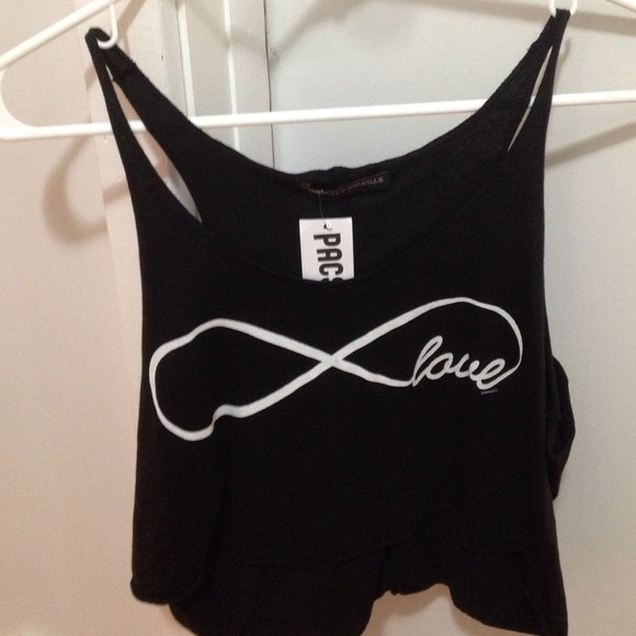 Brandy Melville black crop top