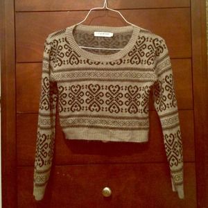 Cotton Emporium USA small cropped sweater