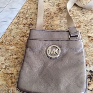 New Michael kors crossbody handbag - brand new!