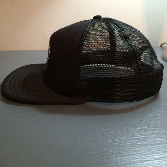 Rare US open of surfing vans trucker hat - Picture 3 of 3