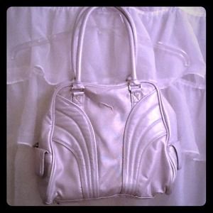 Pearly silver puma tote