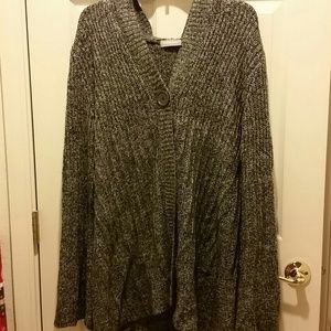 Hooded Carnigane sweater