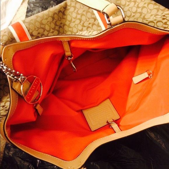 Coach bag & hat "NWT" - Picture 4 of 4