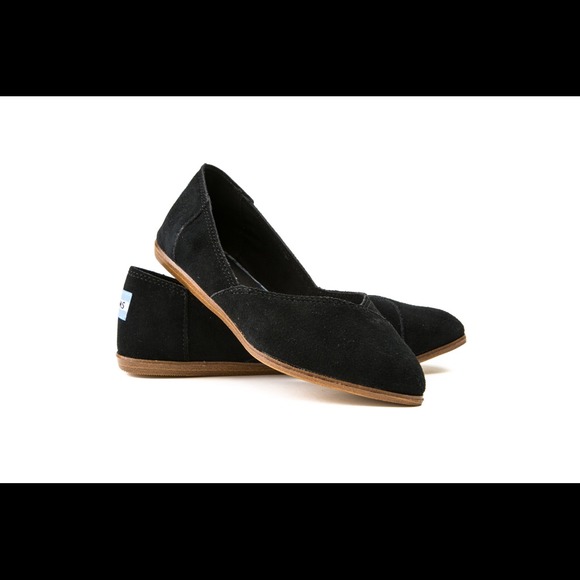 Toms "Jutti" black suede flats size 7