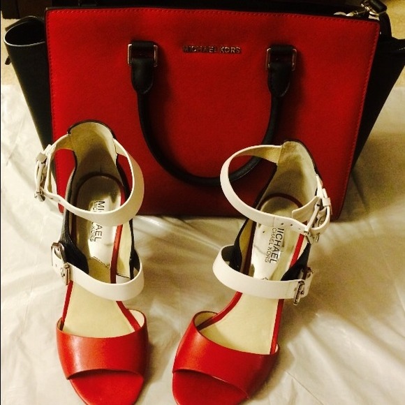 Michael Kors large handbag  & matching shoes - Picture 4 of 4