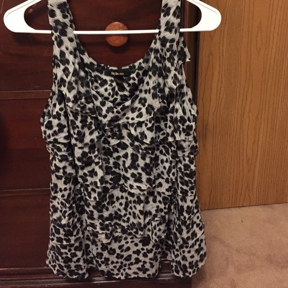 SOLD Style & Co. Tank top
