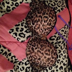 Cheetah strapless push up bra