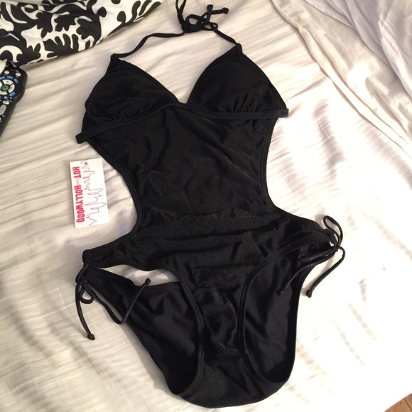 Brand new halter top Monokini!