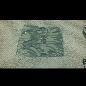 Camo skirt