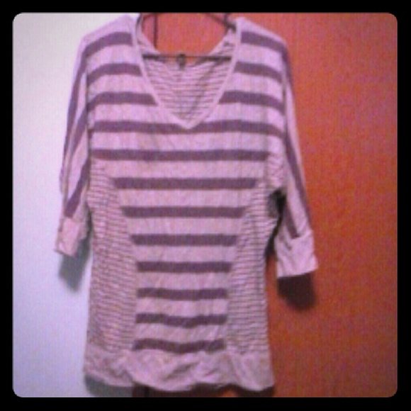Maurices shirt