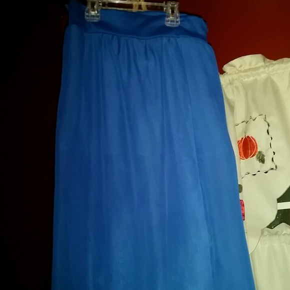 royal blue skirt