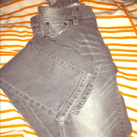 Gray skinny jeans🎁gifted🎁