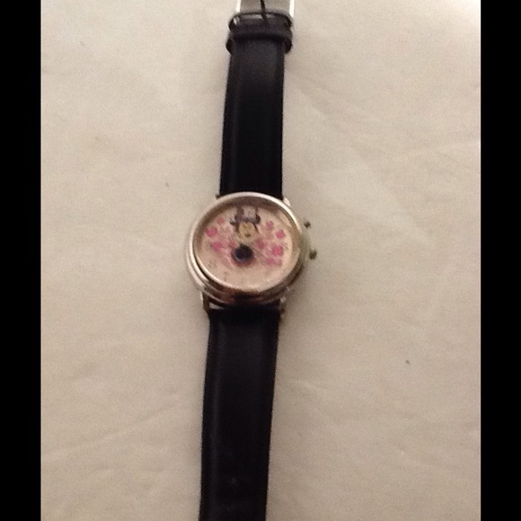 Disney Leather Mimi Mouse watch