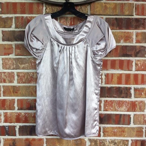 NWT BCBG Silk Blouse in Lavender Mist - Picture 2 of 4