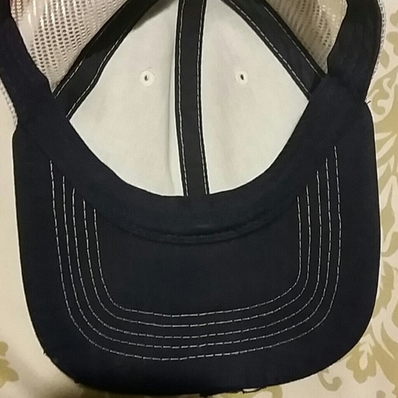 Blue baseball cap - Picture 3 of 3