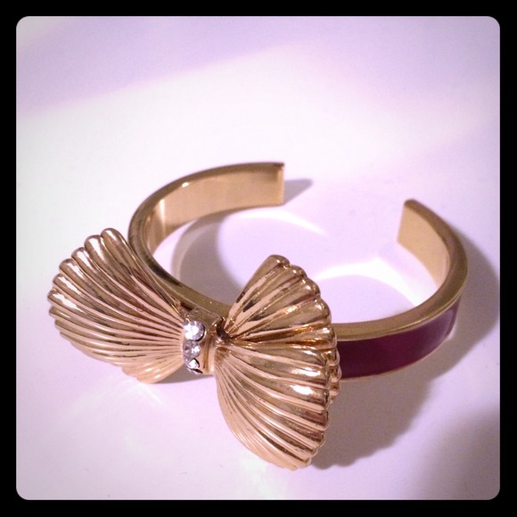 Lilly Pulitzer gold and purple bow bangle