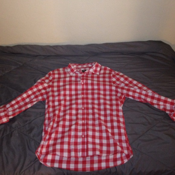 A red and white H&M button down