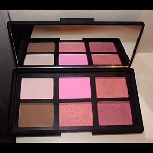 🚫SOLD ❗️❗️Nars LE Guy Bourdin Blush Palette