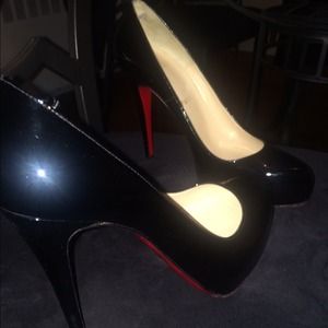 Christian Louboutin Rolando Black Patent 38.5