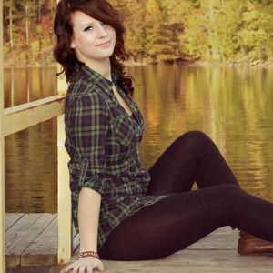 Navy blue and green plaid button up shirt💚