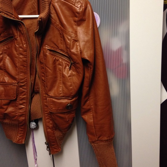 Jacket - Picture 3 of 3