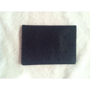 BCBG wallet