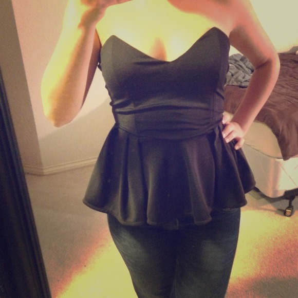 Marciano Tops - MARCIANO peplum strapless black dressy too