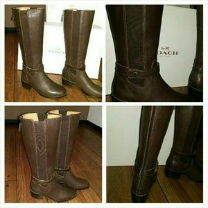 Coach leather brown boots