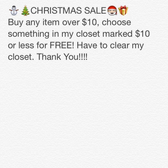 🎄CHRISTMAS SALE-Items $10 or less are FREE🎄