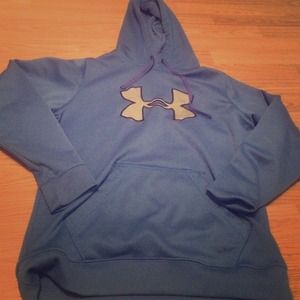 Blue under armour sweatshirt