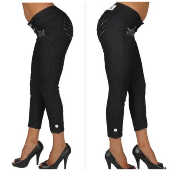 Black levantacola push up Capri - Picture 3 of 3