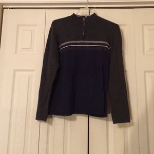 Womens American eagle  pullover