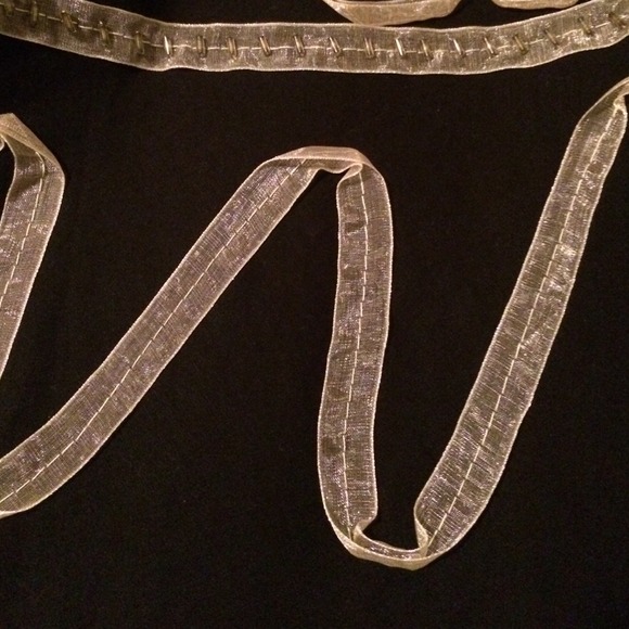 Skirt black w/ exquisite detail💃 - Picture 3 of 5