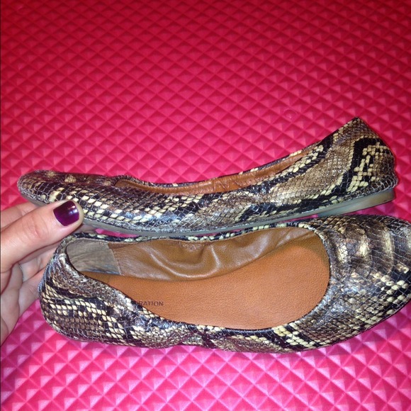 🎀Snake print, leather ballerinas🎀 - Picture 2 of 4