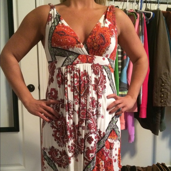 Very cute and flowy tribal dress